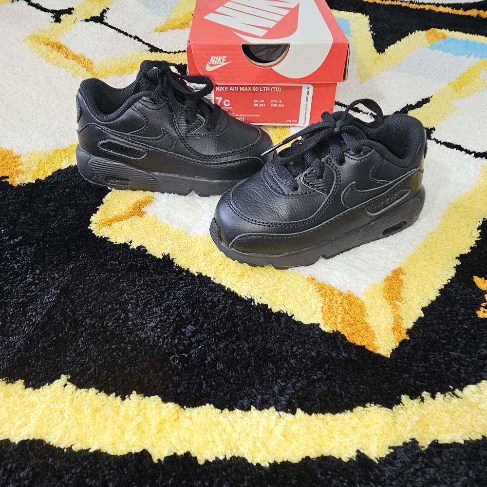 NIKE Air Max 90 (TD) CLASSIC Triple back leather toddler baby size 7c